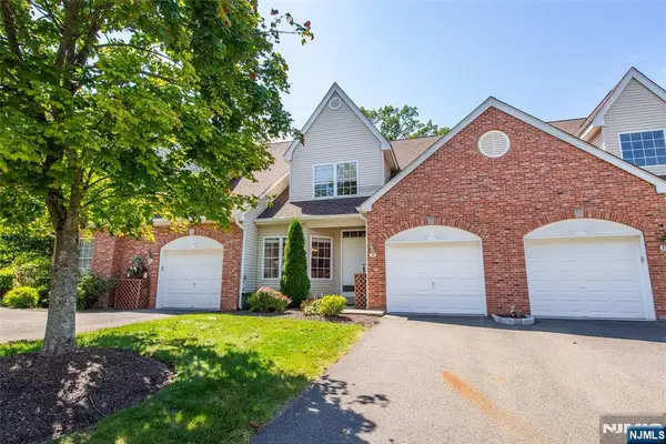 12 Lafayette Street, West Milford, NJ 07480