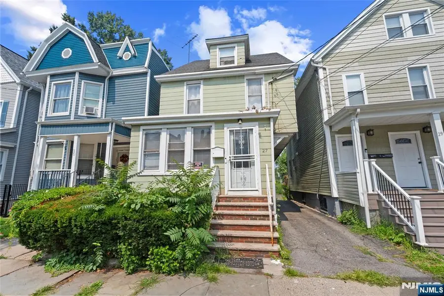 27 Cummings Street, Irvington, NJ 07111 - #2