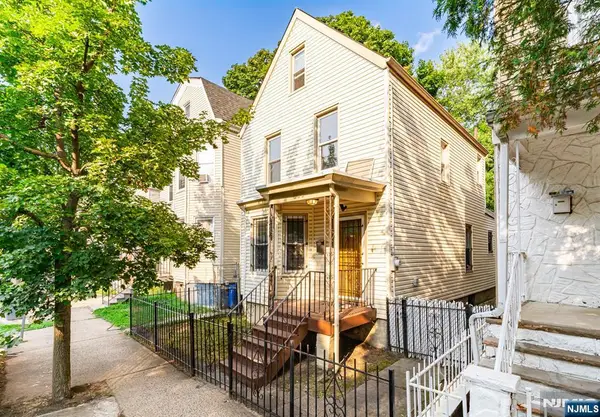 800 S 15th Street, Newark, NJ 07108
