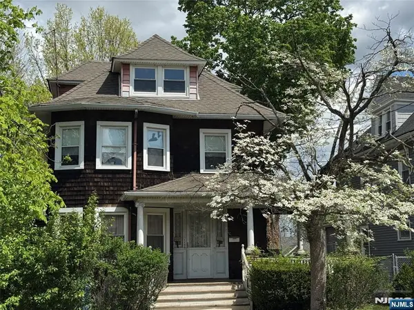 116 Clinton Place, Hackensack, NJ 07601