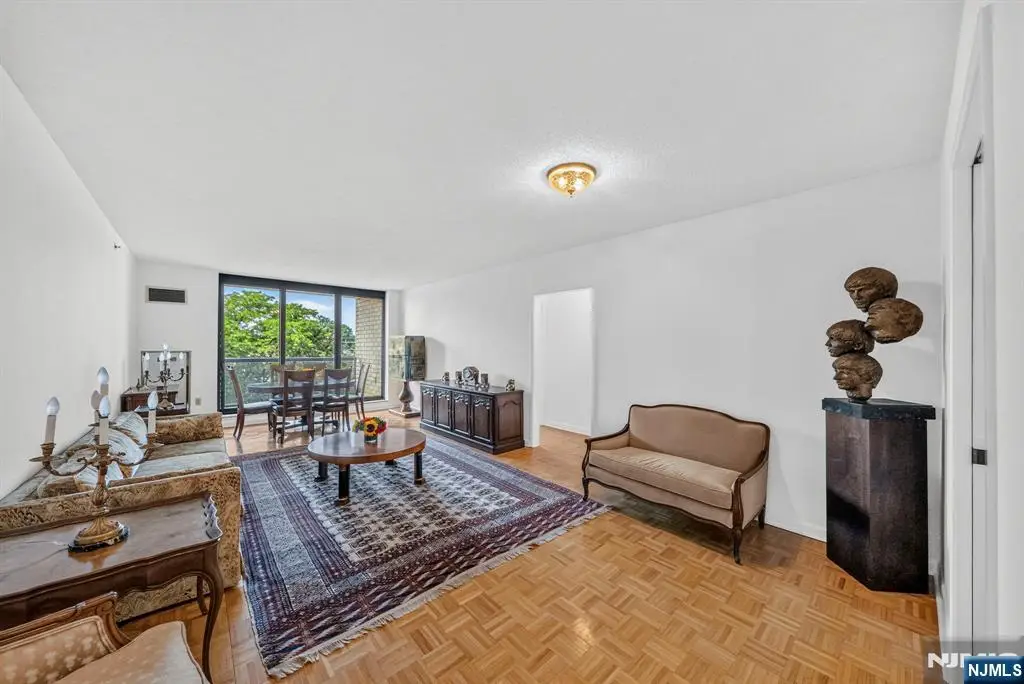 900 Palisade Avenue 3D, Fort Lee, NJ 07024 - #1