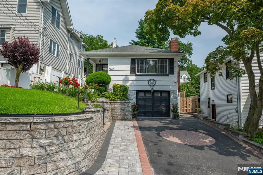 3 Byrne Road, West Orange, NJ 07052 - #2