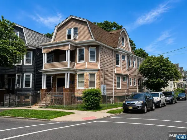 93 Hopkins Place, Irvington, NJ 07111