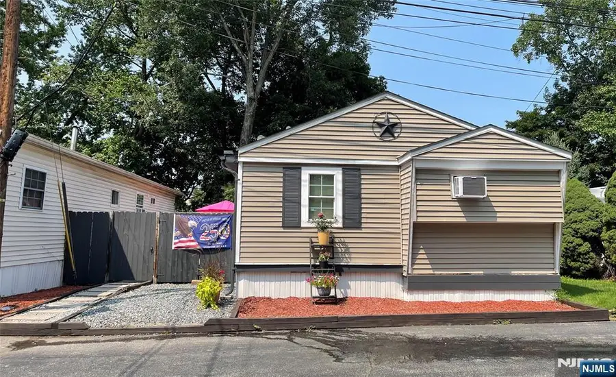 61 Travelo Drive, Wayne, NJ 07470 - #2