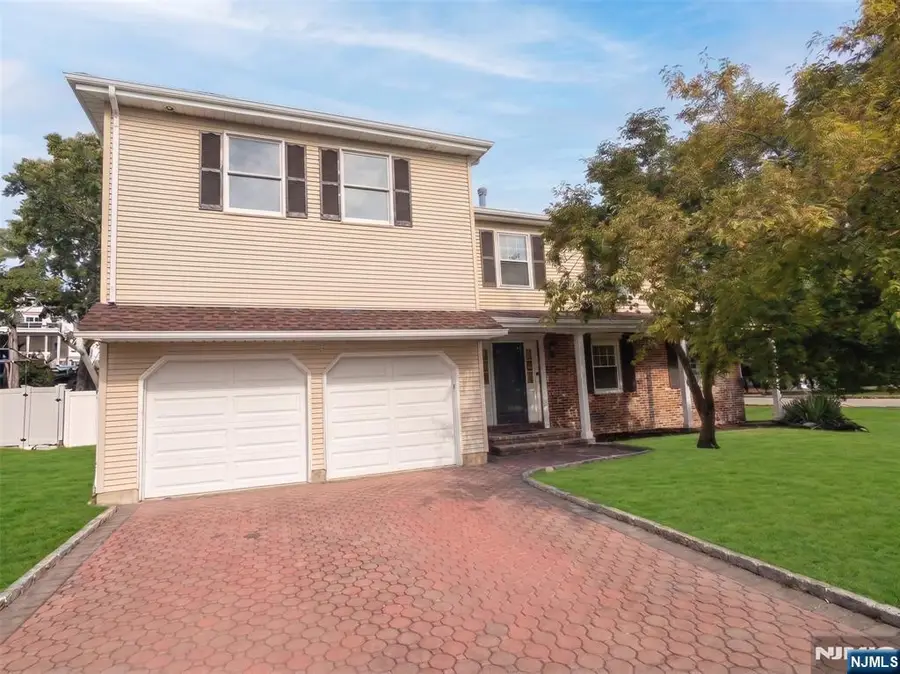 45 Holyoke Road, Wayne, NJ 07470 - #2