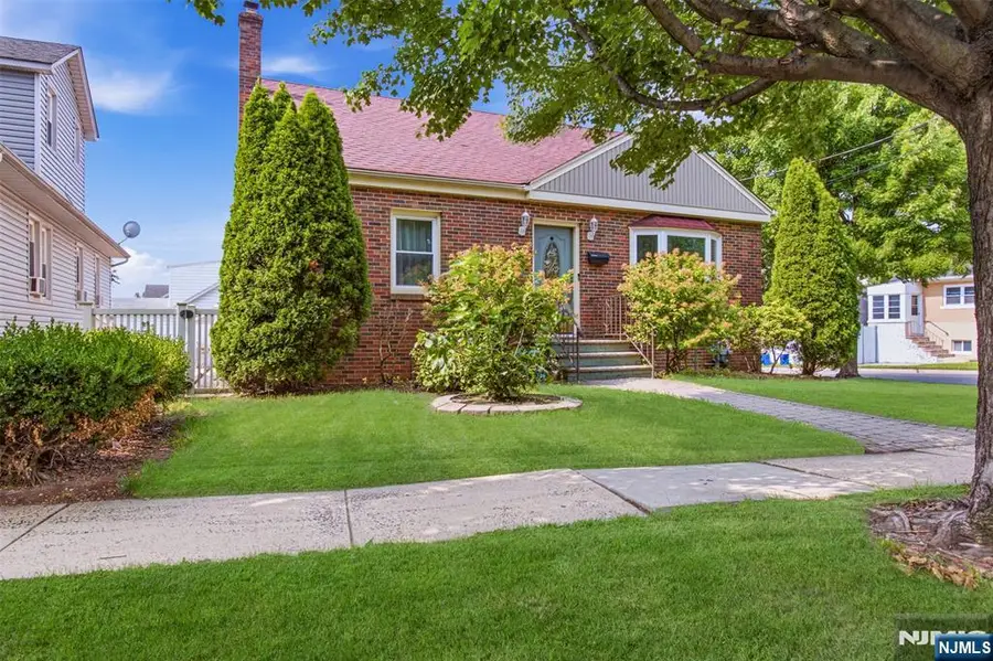 640 New York Avenue, Lyndhurst, NJ 07071 - #3
