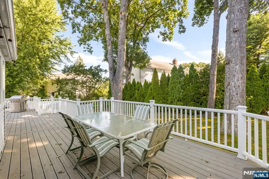 23 Zeim Drive, Clifton, NJ 07012 - #2