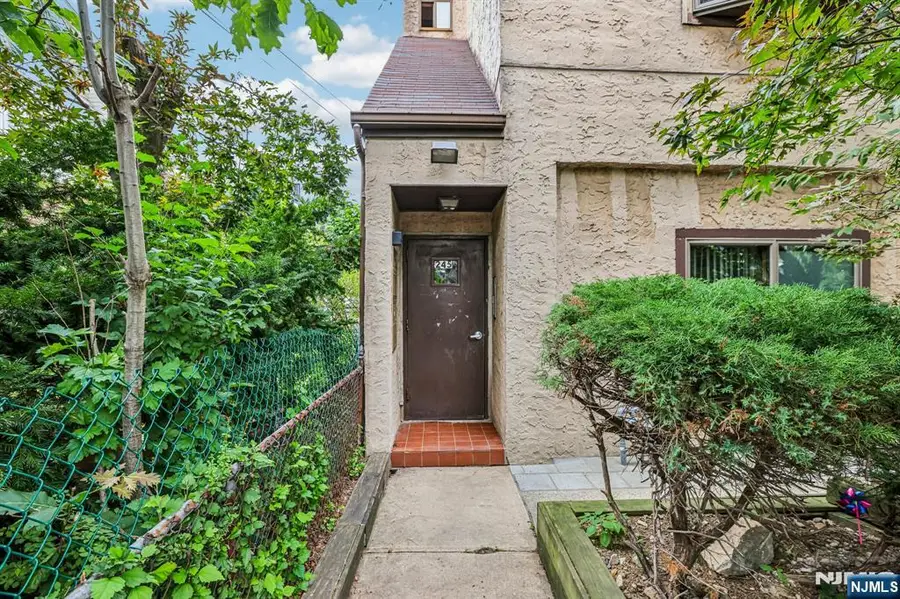 245 Warren Avenue, Fort Lee, NJ 07024 - #3