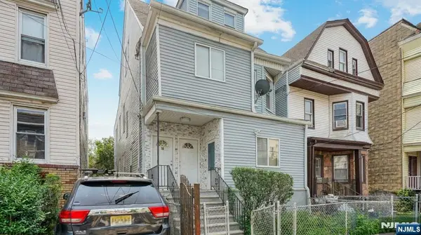 18 Ellis Avenue, Irvington, NJ 07111