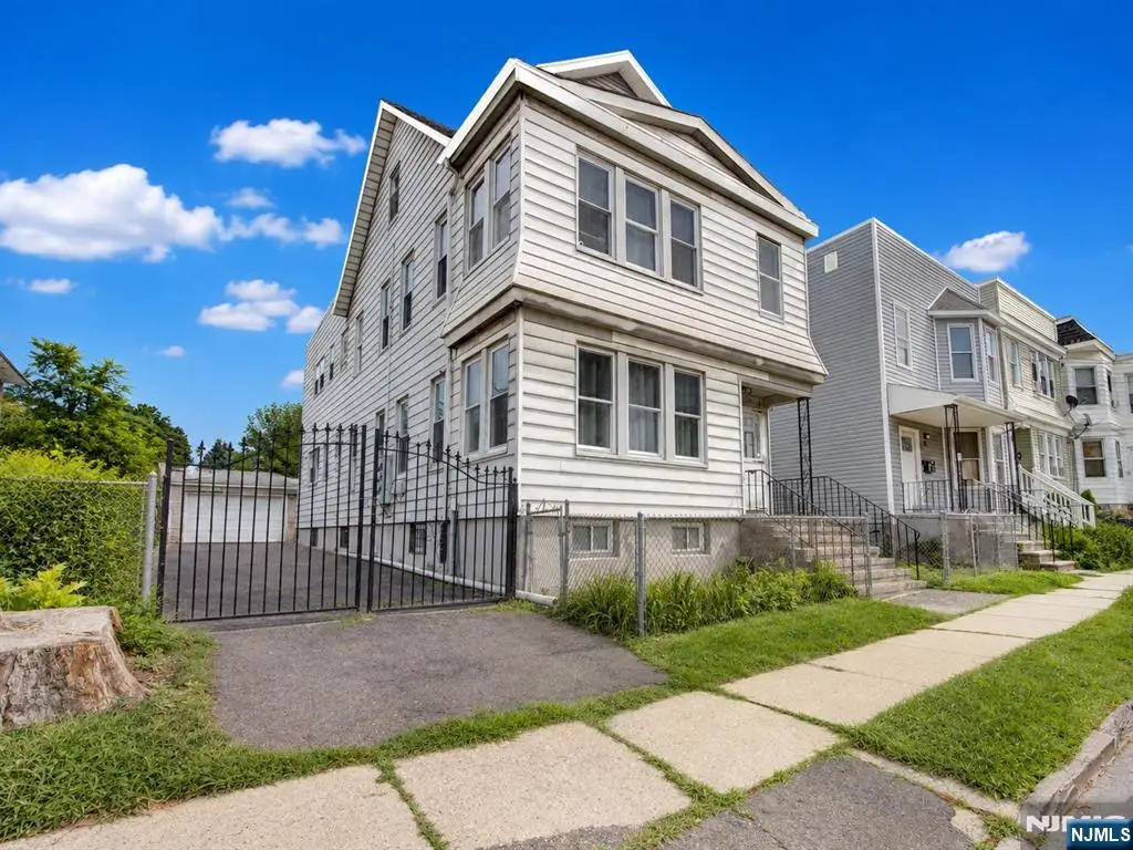 42 Tichenor Terrace, Irvington, NJ 07111 - #1