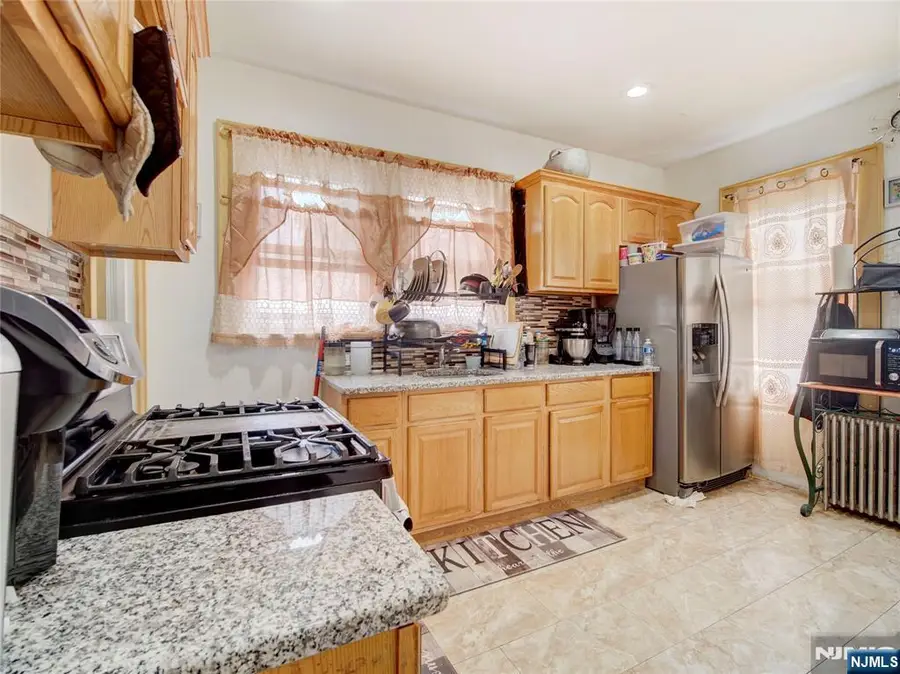 42 Tichenor Terrace, Irvington, NJ 07111 - #3