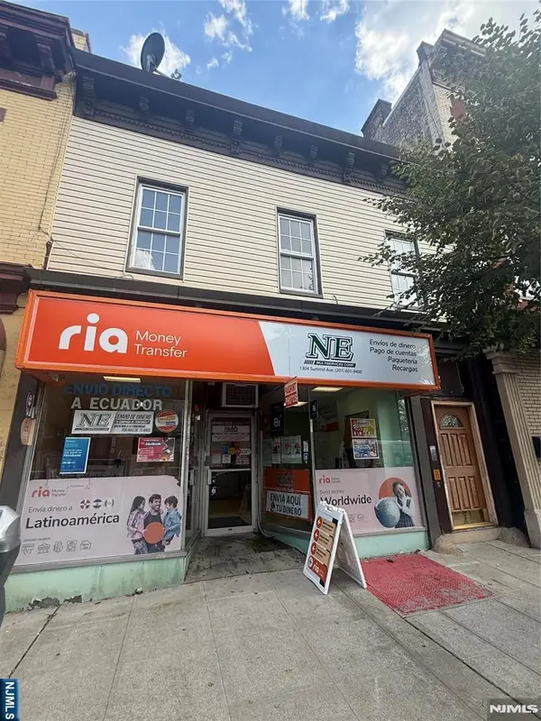 1304 Summit Avenue, Union City, NJ 07087