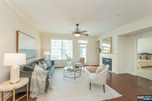7 Cliff Road D2, Woodland Park, NJ 07424