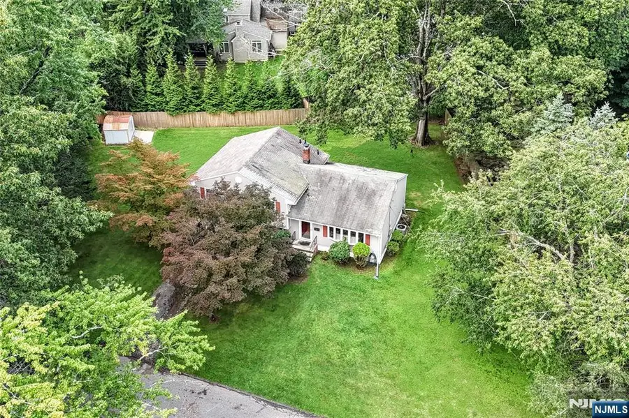 11 Kenyon Court, Norwood, NJ 07648 - #3