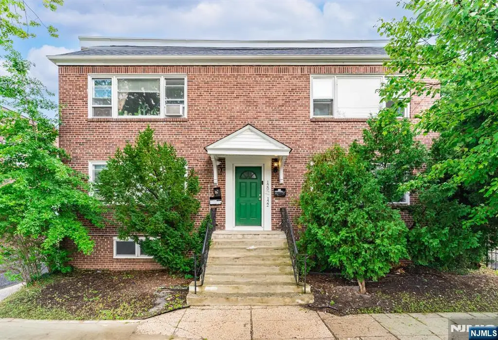 120-122 Tuxedo Parkway, Newark, NJ 07106 - #1