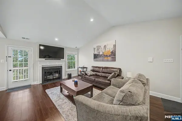 3 Juniper Court 125, Clifton, NJ 07014