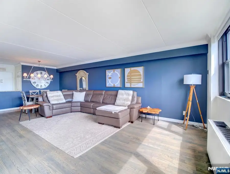 250 Gorge 21B, Cliffside Park, NJ 07010 - #2