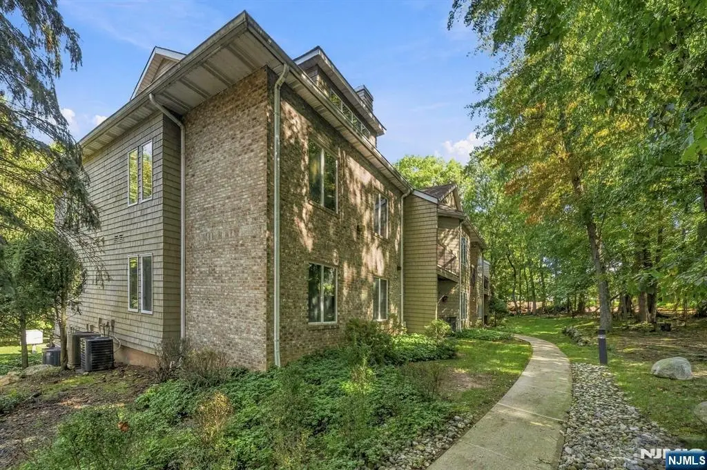 2 Parkside Terrace 2A, Woodland Park, NJ 07424 - #1