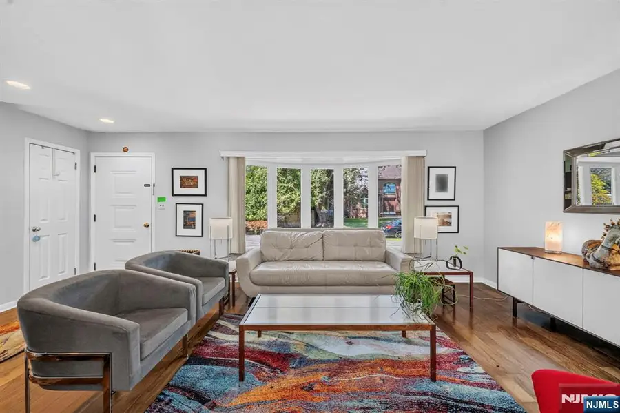 4 Kenyon Court, Norwood, NJ 07648 - #3