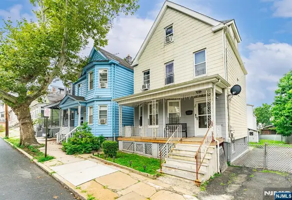 35 Grove Terrace, Irvington, NJ 07111