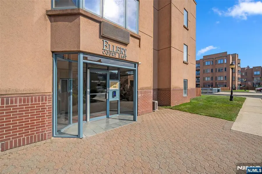 303 Ellery Court 303, Edgewater, NJ 07020 - #2