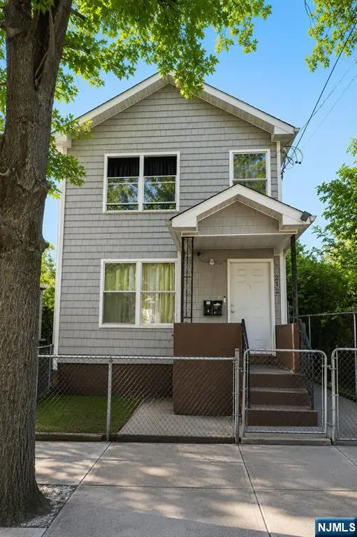 212 N 1st Street, Paterson, NJ 07522