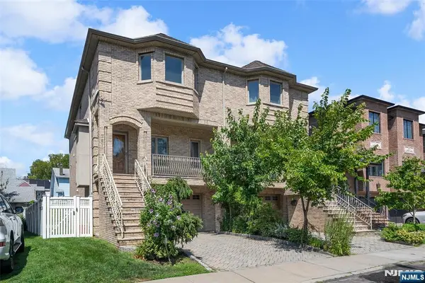 767 End Avenue, Cliffside Park, NJ 07010