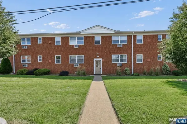 35 Knox Terrace 2C, Wayne, NJ 07470