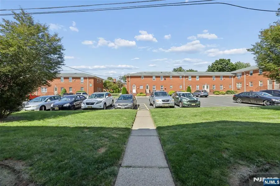 35 Knox Terrace 2C, Wayne, NJ 07470 - #2