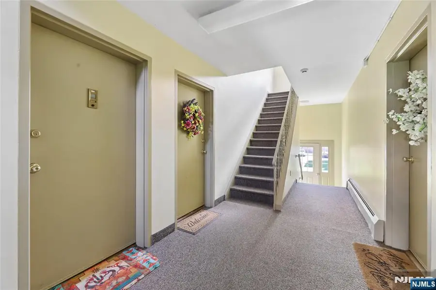 35 Knox Terrace 2C, Wayne, NJ 07470 - #3