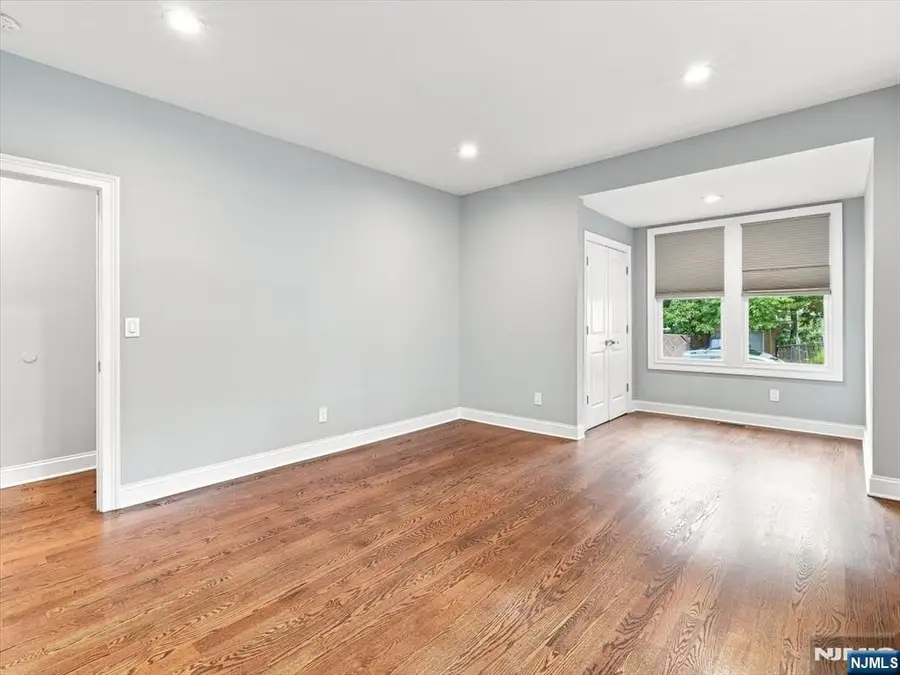 44 Clinton Street, Watsessing, NJ 07003 - #3