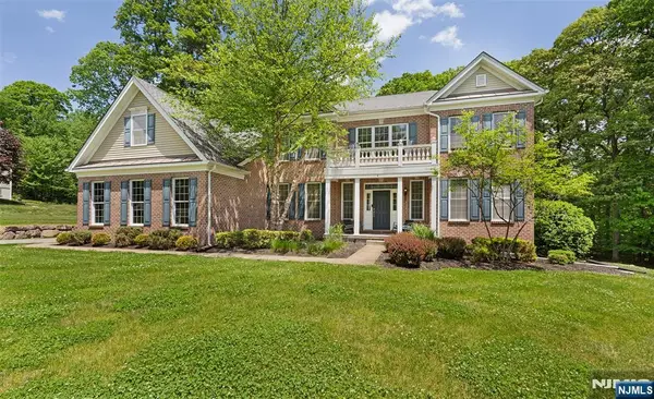 4 Sovereign Drive, Mount Olive Township, NJ 07836