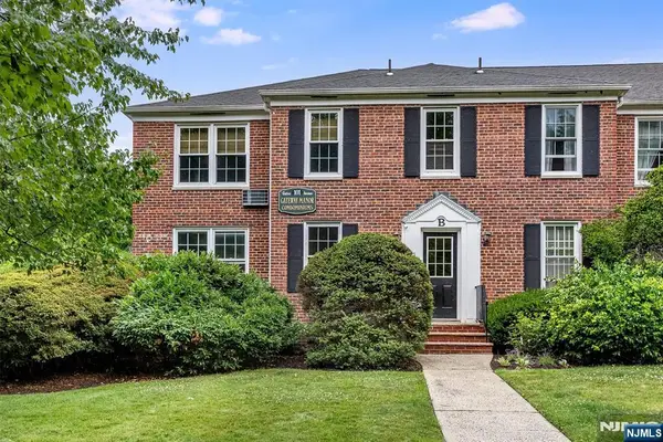 101 Gates Avenue B4, Montclair, NJ 07042
