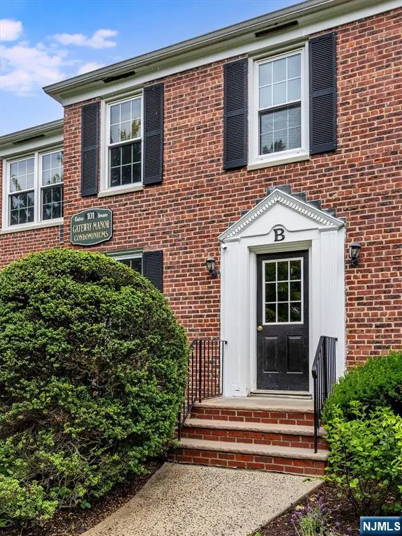 101 Gates Avenue B4, Montclair, NJ 07042 - #2