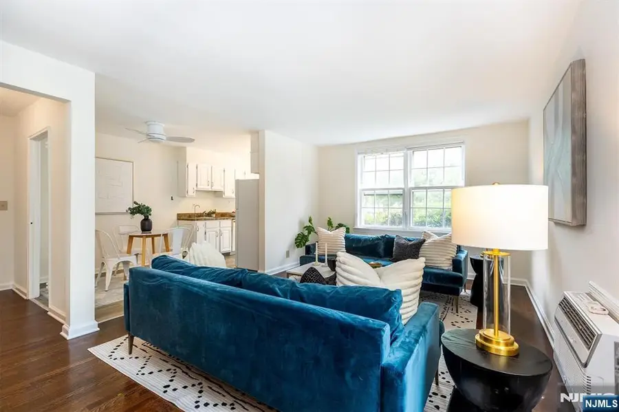 101 Gates Avenue B4, Montclair, NJ 07042 - #3