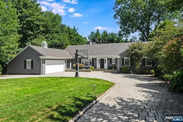 421 Ridgewood Avenue, Glen Ridge, NJ 07028