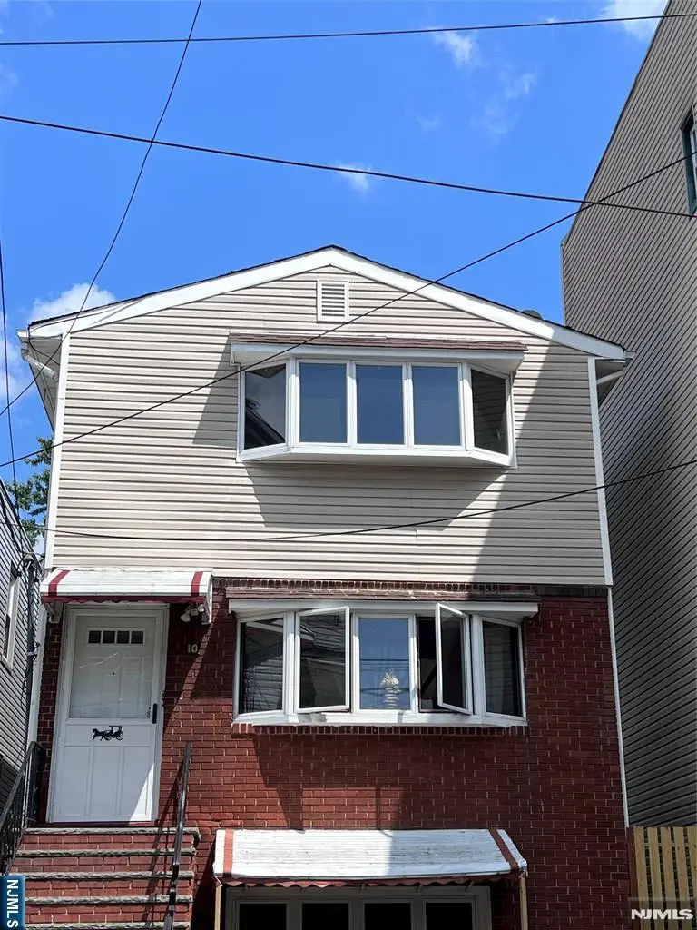 10 Roosevelt Terrace, Irvington, NJ 07111 - #1