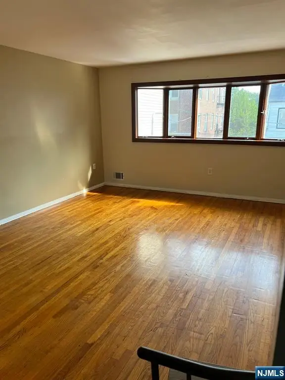 10 Roosevelt Terrace, Irvington, NJ 07111 - #2