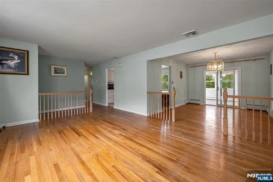 64 Tremont Terrace, Wanaque, NJ 07465 - #3