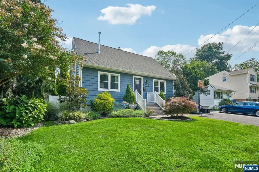 122 Maplewood Avenue, Wayne, NJ 07470 - #3