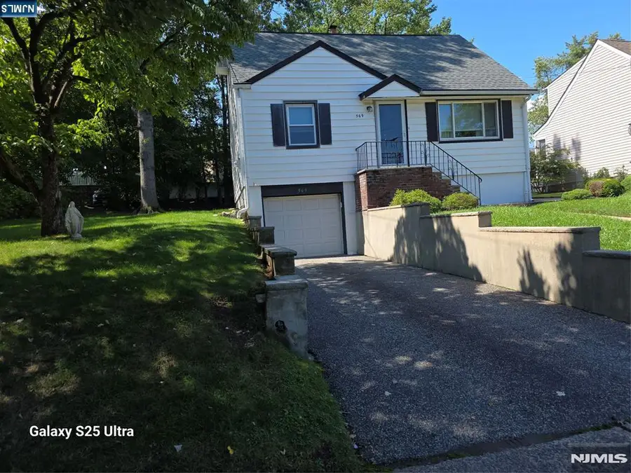 569 Center Avenue, River Edge, NJ 07661 - #2