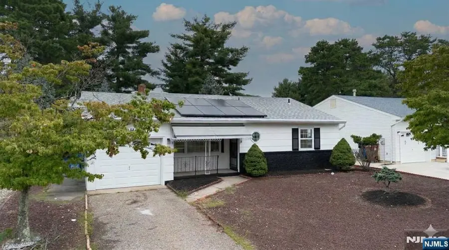 124 Northumberland Drive, Toms River, NJ 08757 - #2