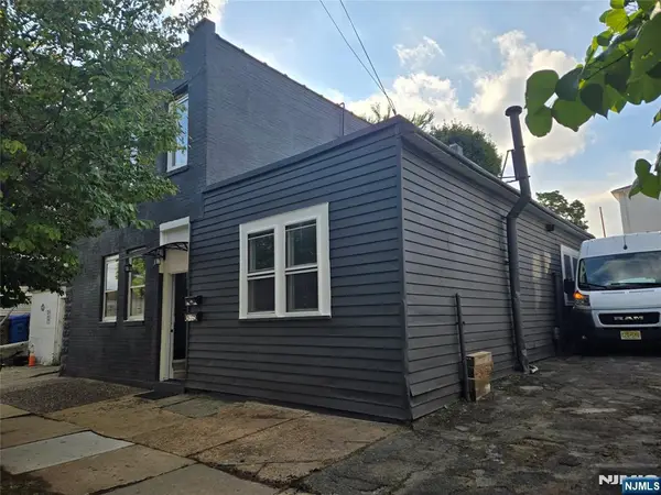 2215 Grier Avenue, Linden, NJ 07036