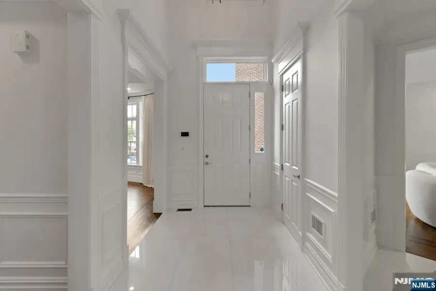 704 Heights Lane, Tenafly, NJ 07670 - #2
