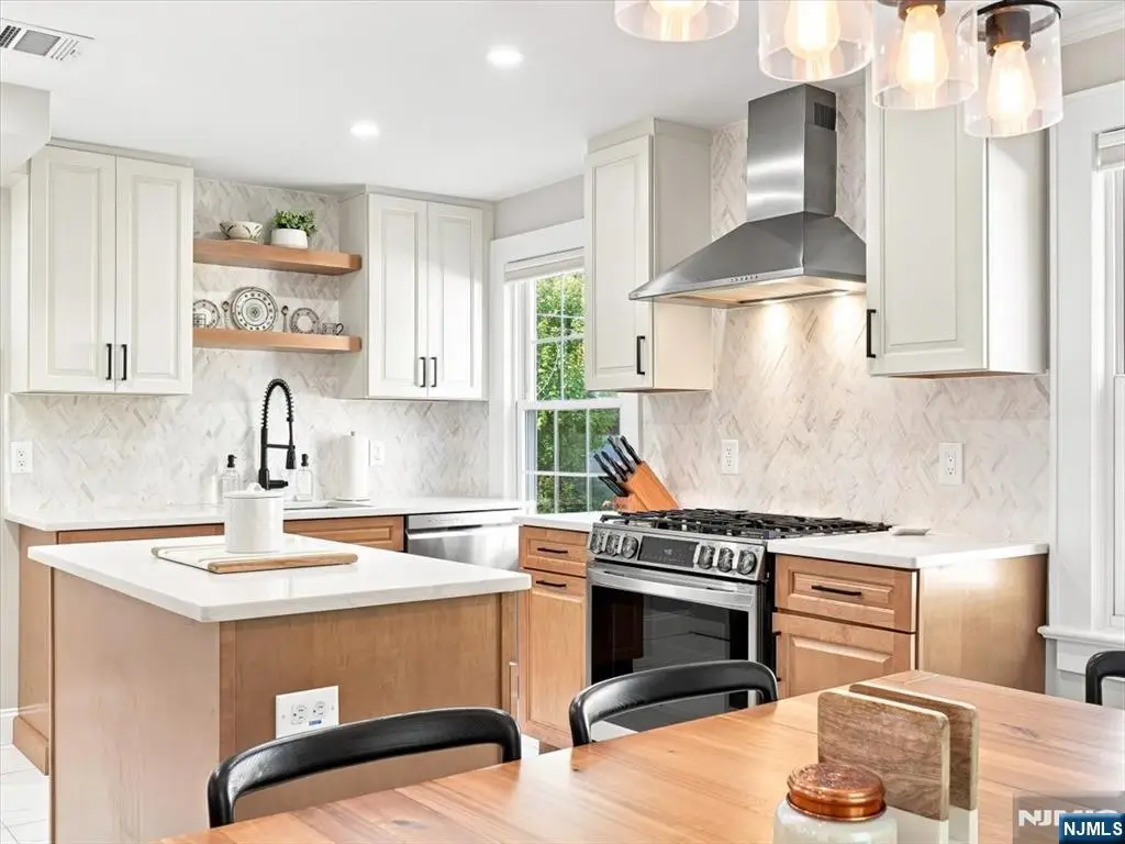 11 Reading Terrace, Fair Lawn, NJ 07410 - #1