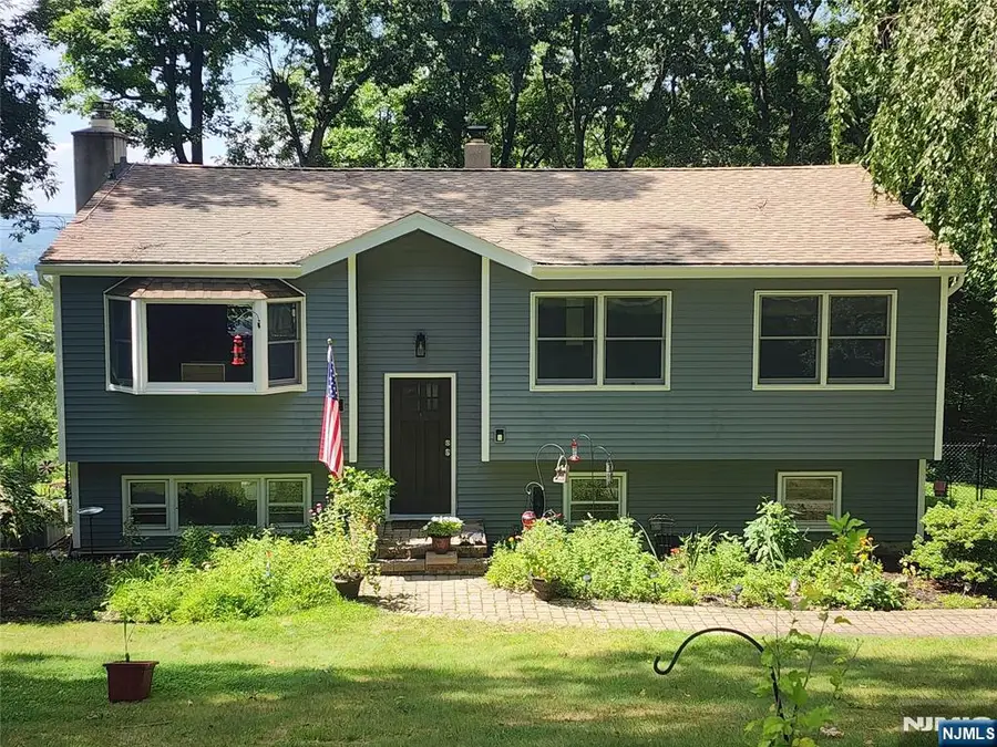 11 Hillsdale Drive, Sussex, NJ 07461 - #2