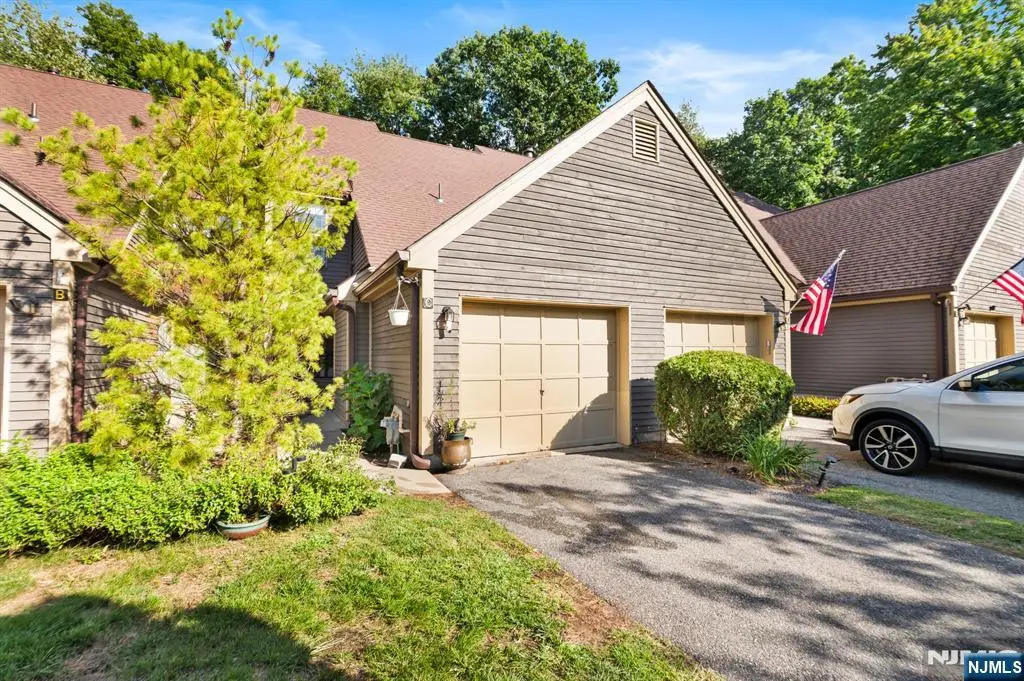 6 New Bedford Road C, West Milford, NJ 07480 - #1