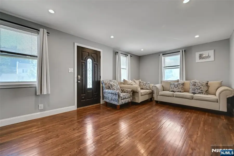 464 Simons Avenue, Hackensack, NJ 07601 - #2