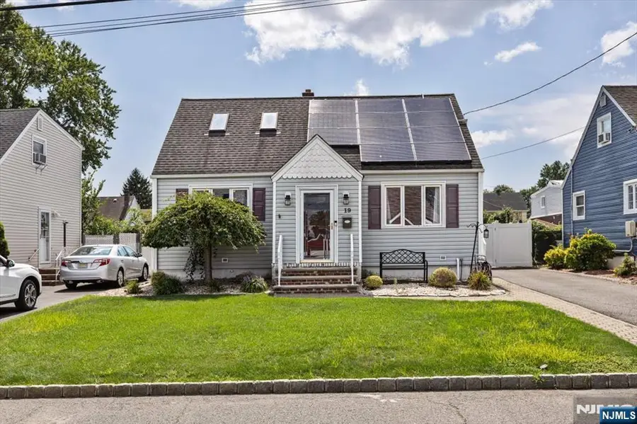 19 Overhill Road, Belleville, NJ 07109 - #3