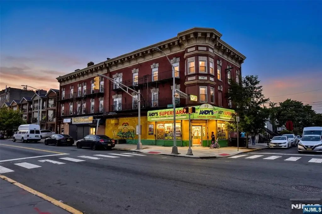 188-190 Carteret Avenue, Jersey City, NJ 07305 - #1